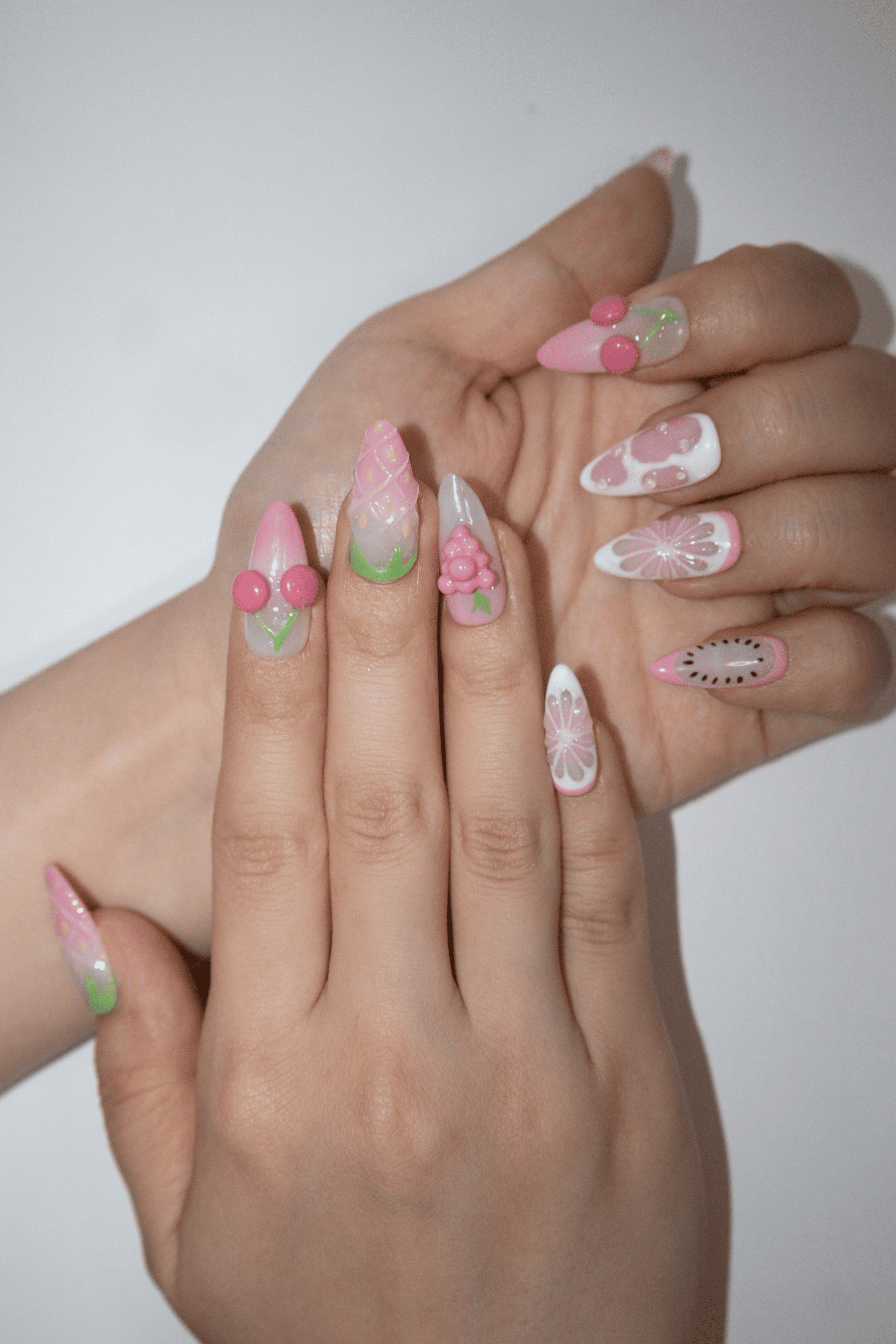 3D Fruit Strawberry Kawaii Short Almond Press On Nails