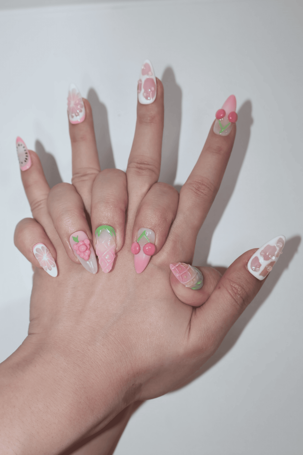 3D Fruit Strawberry Kawaii Short Almond Press On Nails