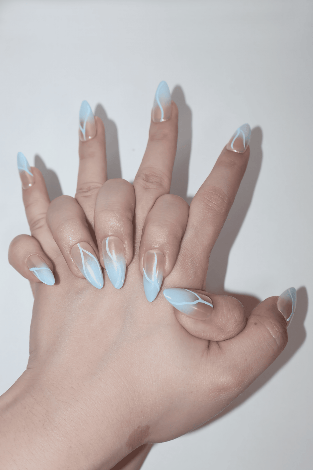 Baby Blue Aurora Line Minimal Almond Press On Nails